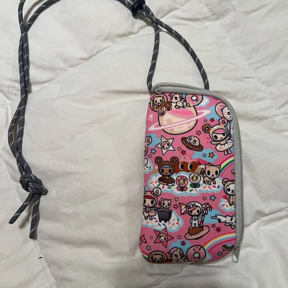 Tokidoki Donutella Lanyard Mobile Phone Pouch 16 x 18 cm